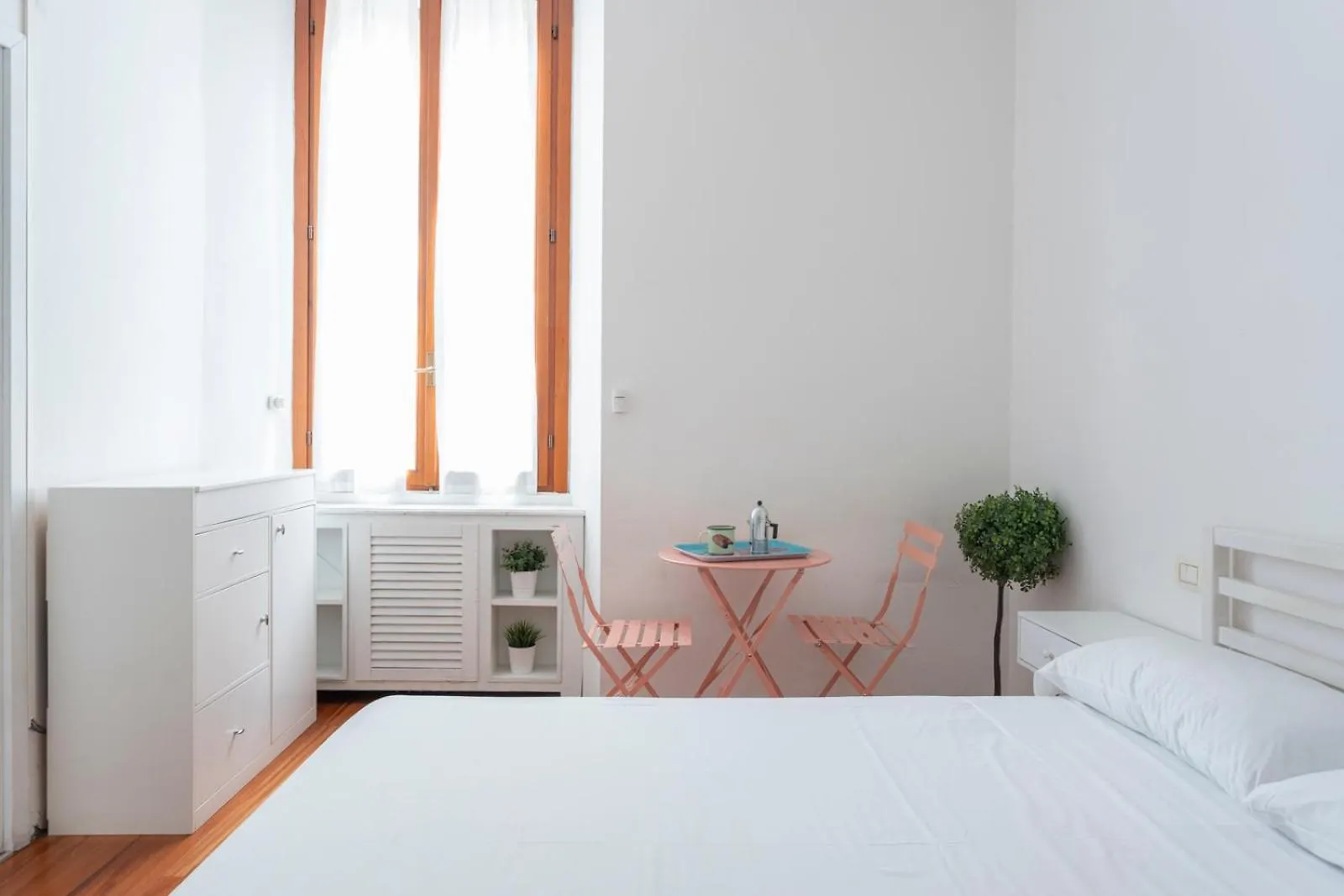 New! Lovely & Friendly In Milan Center D Apartment